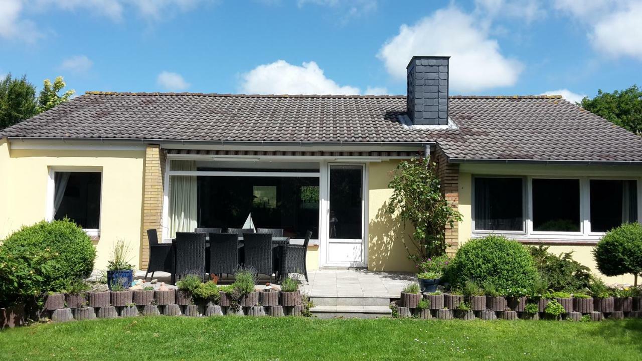 Villa Ferienhaus Achtern Diek Büsum Exterior foto